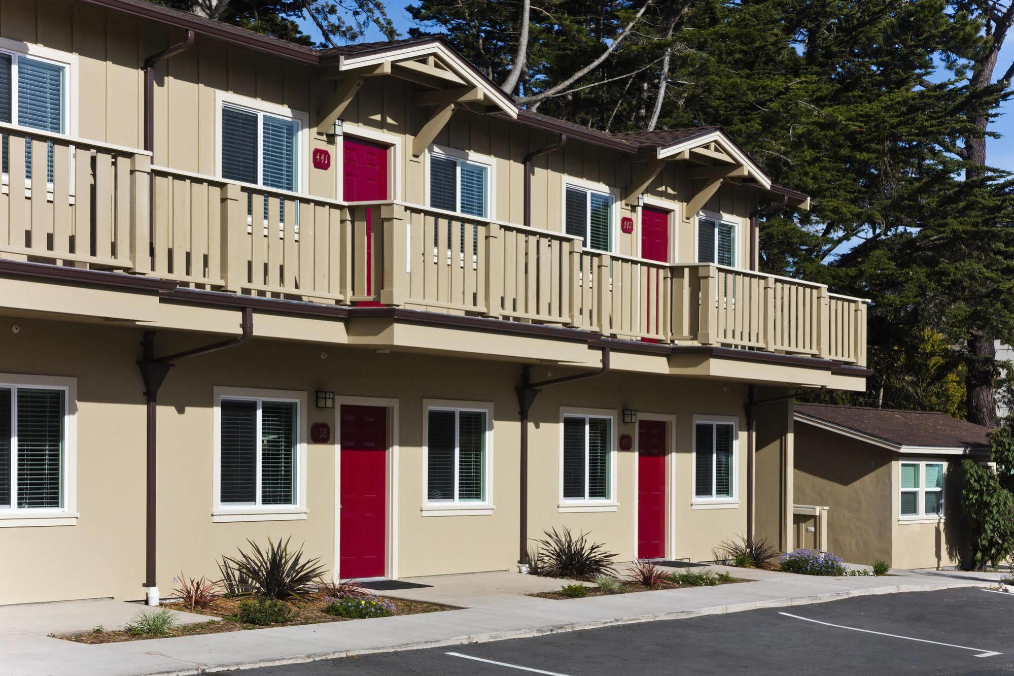 Monterey Peninsula Inn Pacific Grove Exterior photo