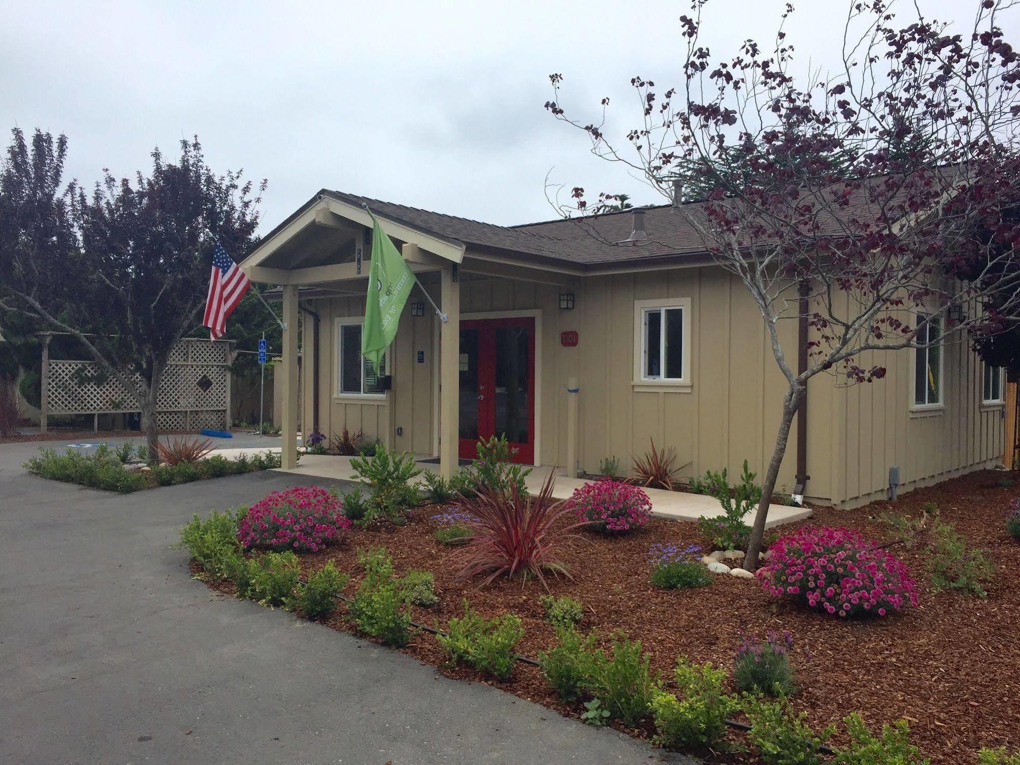 Monterey Peninsula Inn Pacific Grove Exterior photo