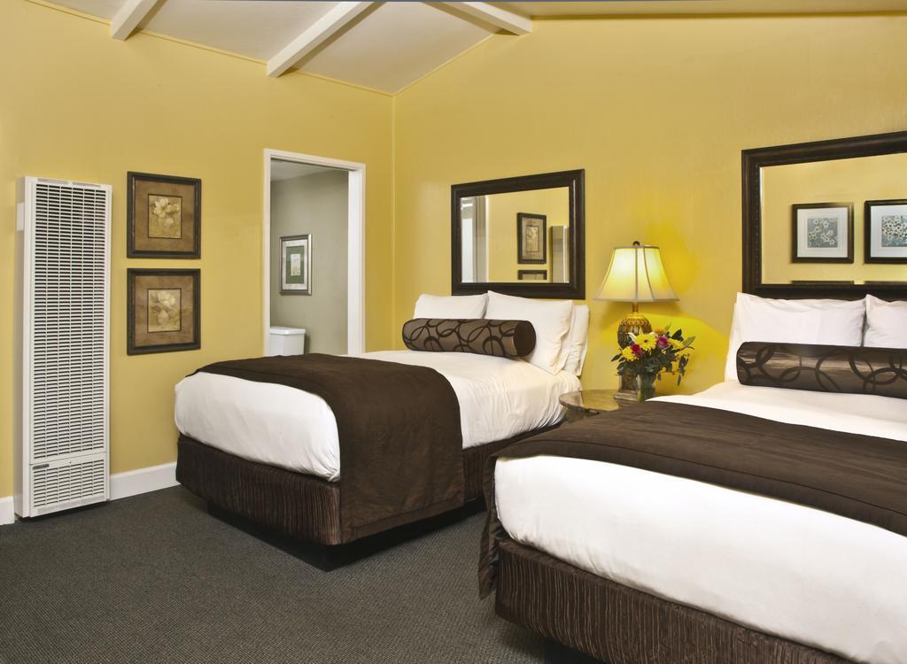 Monterey Peninsula Inn Pacific Grove Exterior photo